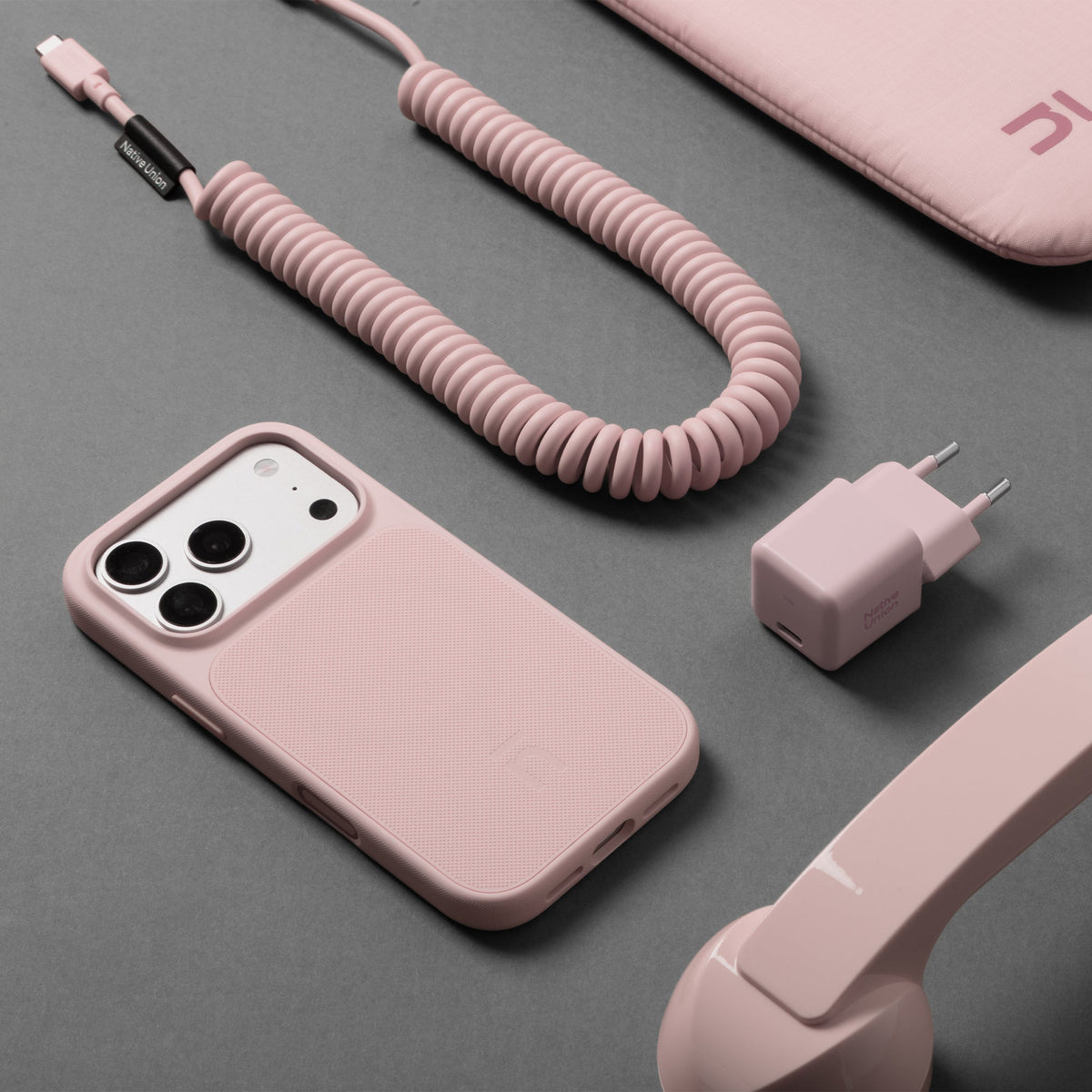 __vg|Pembe|5|neo-18p-pembe-06|Apple iPhone 18 Pro Kılıf MagSafe Şarj Özellikli Darbe Emici Native Union Neo Serisi Kapak
