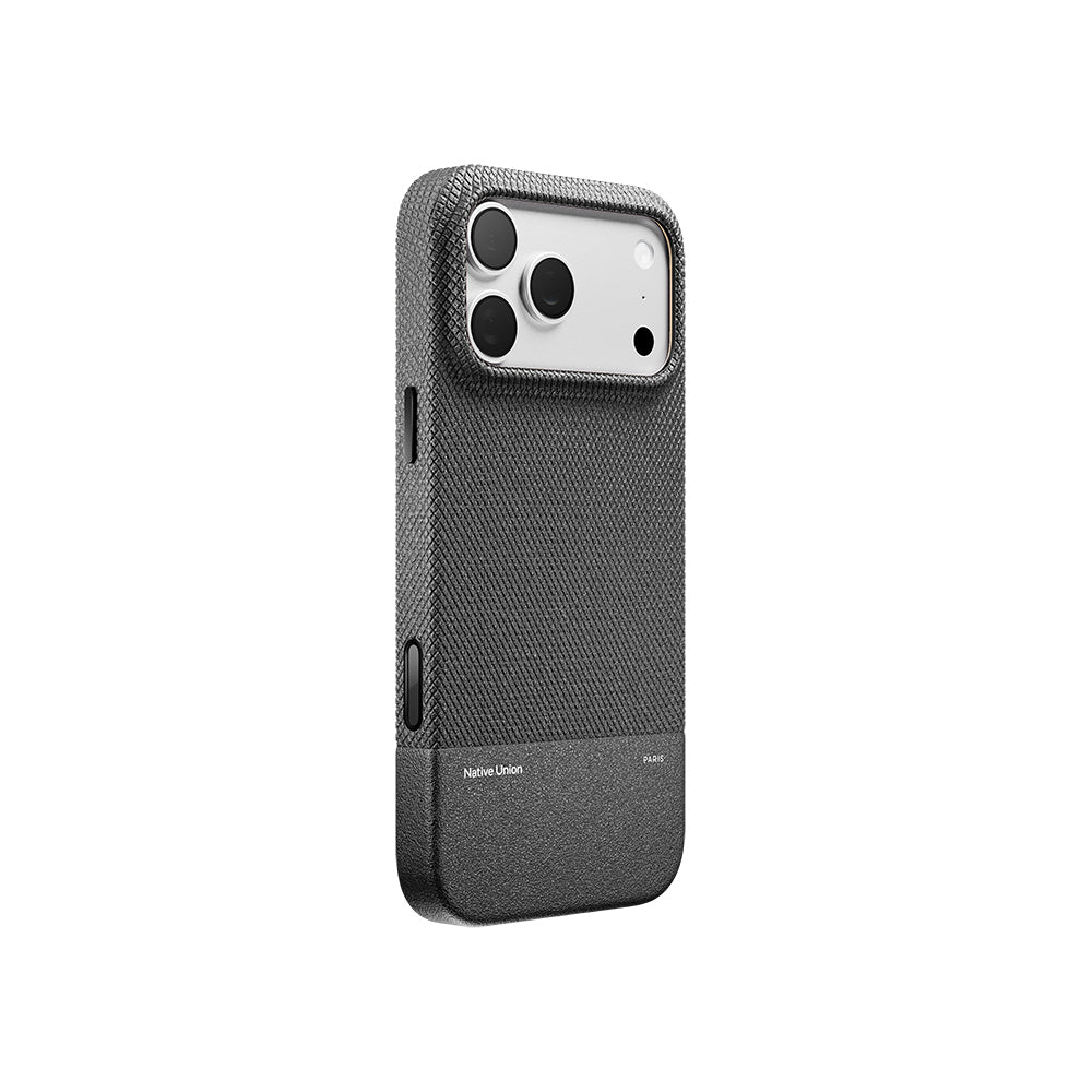 Apple iPhone 18 Pro Max Kılıf MagSafe Şarj Özellikli Deri Dokulu Native Union RE Classic Serisi Kapak - Siyah