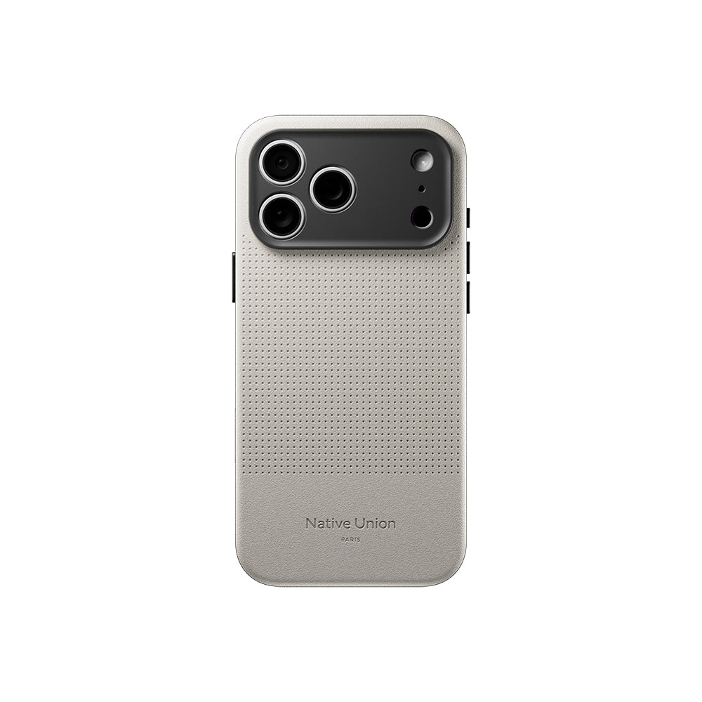 Apple iPhone 18 Pro Max Kılıf MagSafe Şarj Özellikli Deri Dokulu Native Union 2025 Active Serisi Kapak - Beyaz