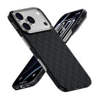 Apple iPhone 18 Pro Max Kılıf MagSafe Şarj Özellikli Benks ArmorAir ArmorGrid Serisi Yükseltilmiş Kamera Çerçevesi C1 Kevlar Karbon Kapak - Siyah