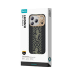 __vg|Siyah|6|6948005960216-07|Apple iPhone 17 Pro Max Kılıf MagSafe Şarj Özellikli Karbon Fiber Tasarımlı Benks Knight ArmorAir Kevlar Kapak