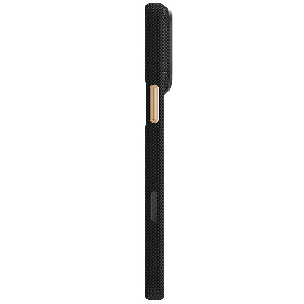 Apple iPhone 18 Pro Kılıf MagSafe Şarj Özellikli Raptic Aramid Skin Rise Serisi 24 Ayar Altın Kaplamalı Karbon Kapak - Siyah