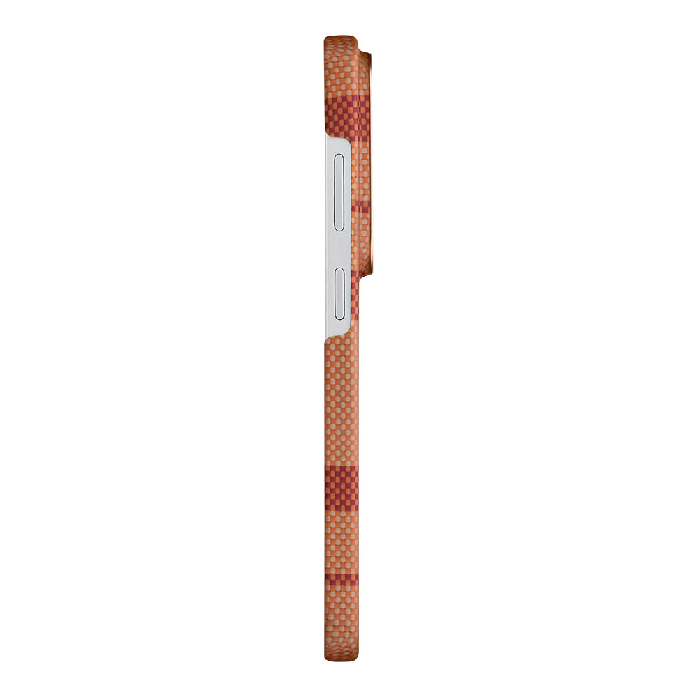 __vg|Kahverengi|9|741654369661-10|Galaxy S26 Ultra Kılıf M-safe Şarj Özellikli Aramid Karbon Fiber Pitaka Flora in Grid Serisi Kapak