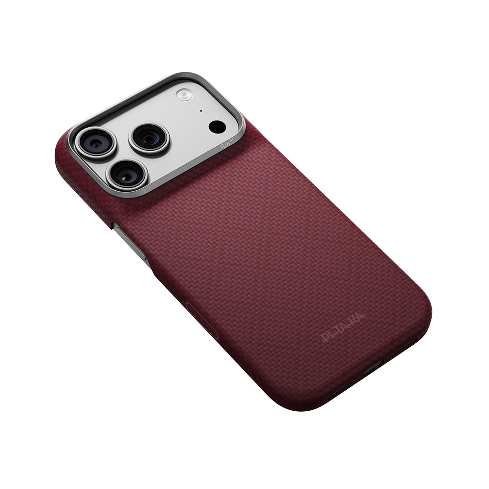 Apple iPhone 18 Pro Kılıf MagSafe Şarj Özellikli Aramid Karbon Fiber Pitaka Argyle Serisi Kapak - Bordo