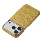 Apple iPhone 18 Pro Max Kılıf MagSafe Şarj Özellikli Aramid Karbon Fiber Pitaka Wind Over Wheat Serisi Kapak - Gold