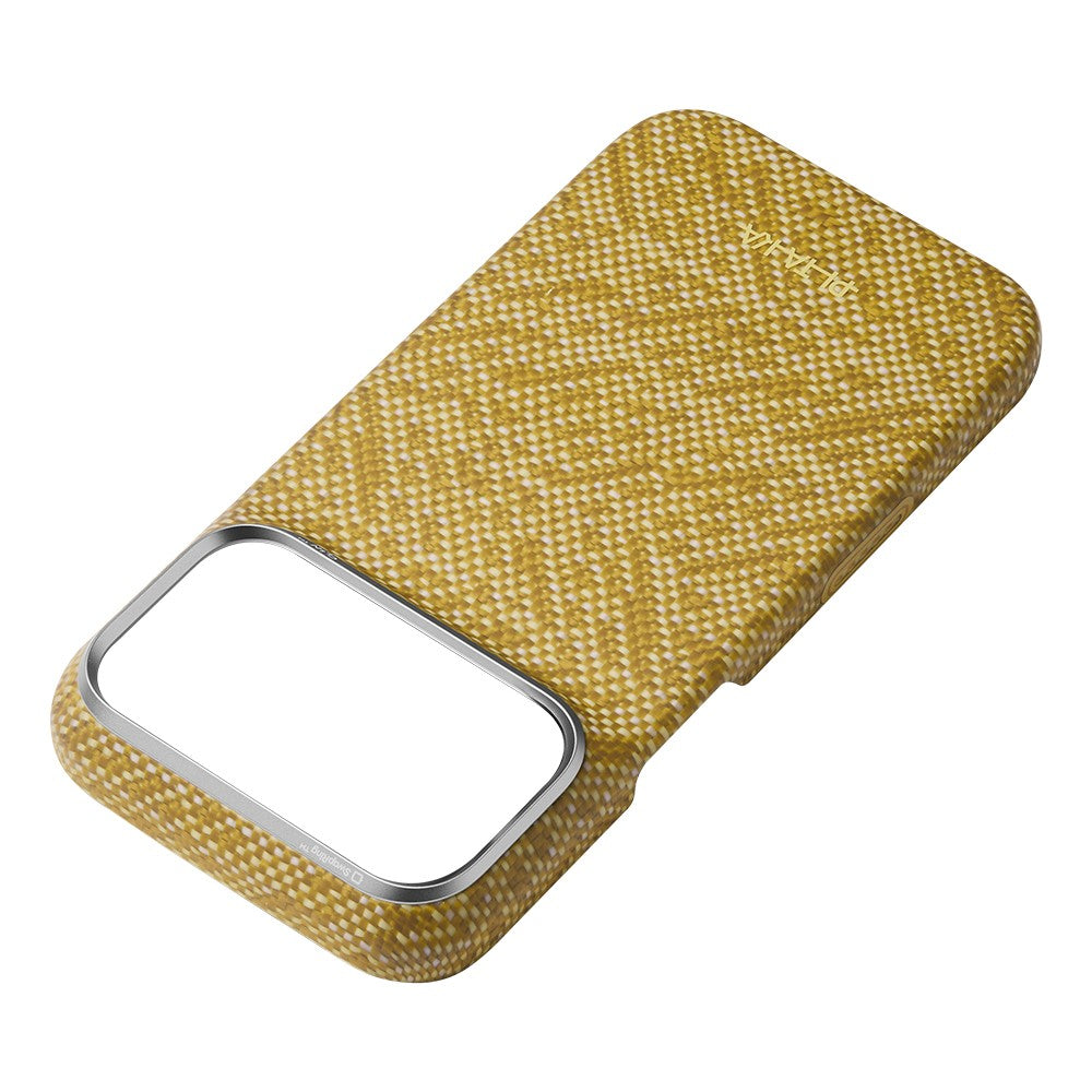 Apple iPhone 18 Pro Max Kılıf MagSafe Şarj Özellikli Aramid Karbon Fiber Pitaka Wind Over Wheat Serisi Kapak - Gold