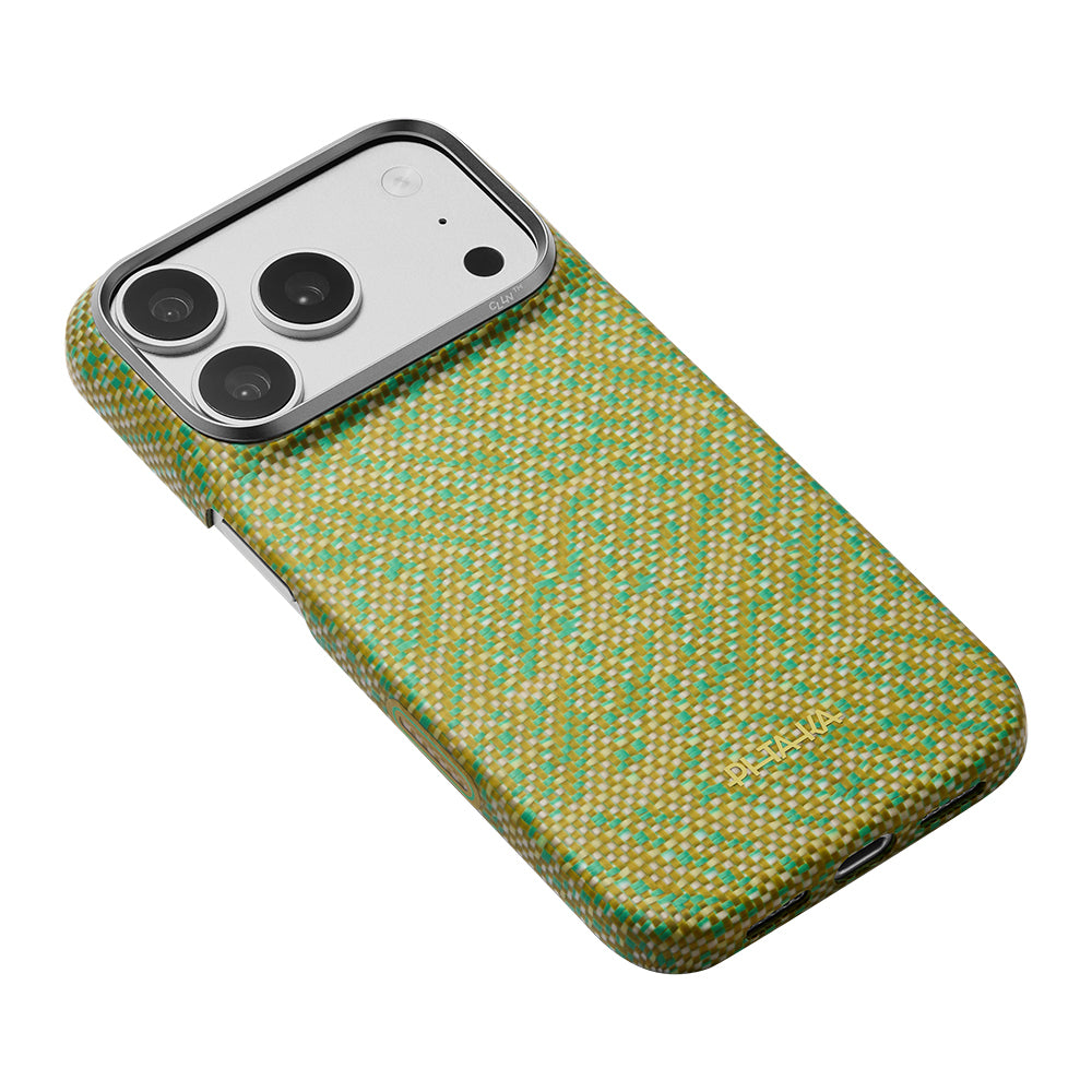 Apple iPhone 18 Pro Max Kılıf MagSafe Şarj Özellikli Aramid Karbon Fiber Pitaka Wind Over Wheat Serisi Kapak - Sarı-Yeşil