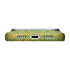 Apple iPhone 18 Pro Max Kılıf MagSafe Şarj Özellikli Aramid Karbon Fiber Pitaka Wind Over Wheat Serisi Kapak - Sarı-Yeşil