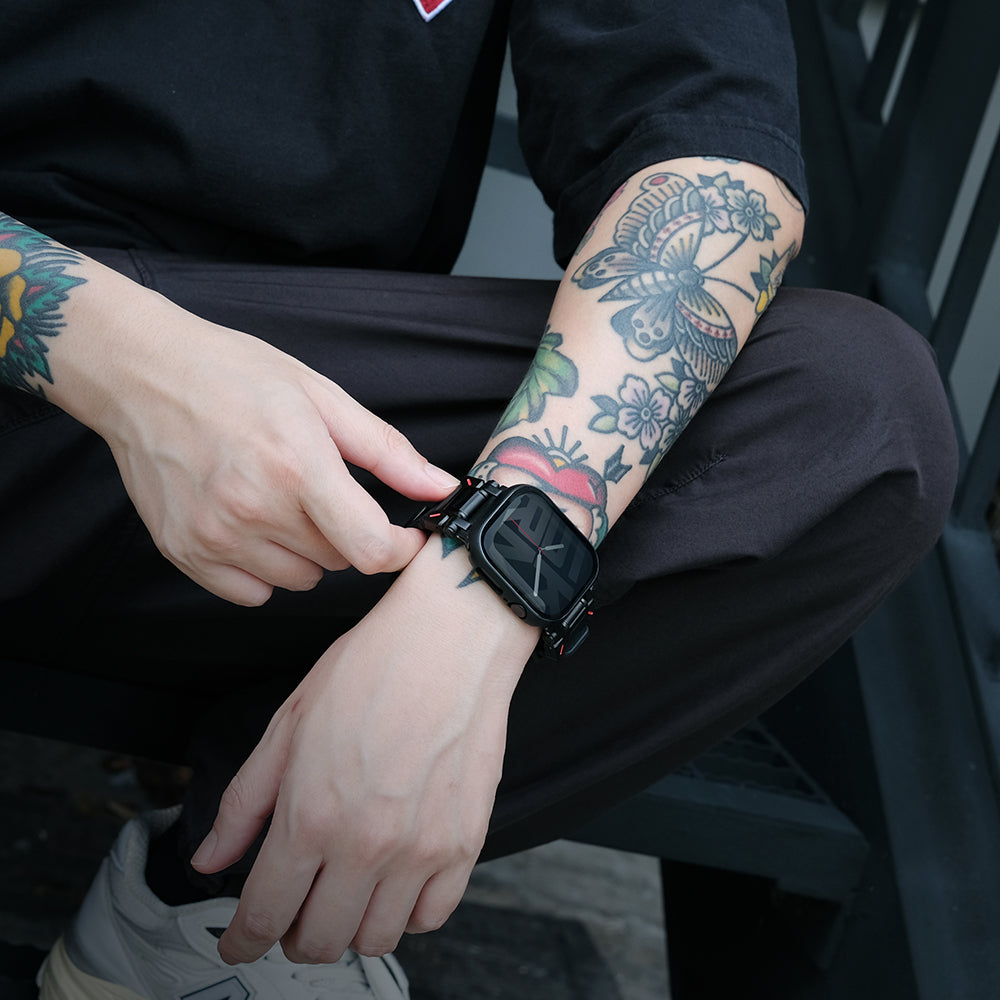 __genel|1|apple-watch-10-46mm-skinarma-gado-sert-silikon-kasa-ve-ekran-koruyucu-02|Apple Watch 10 46mm Skinarma Gado Sert Silikon Kasa ve Ekran Koruyucu