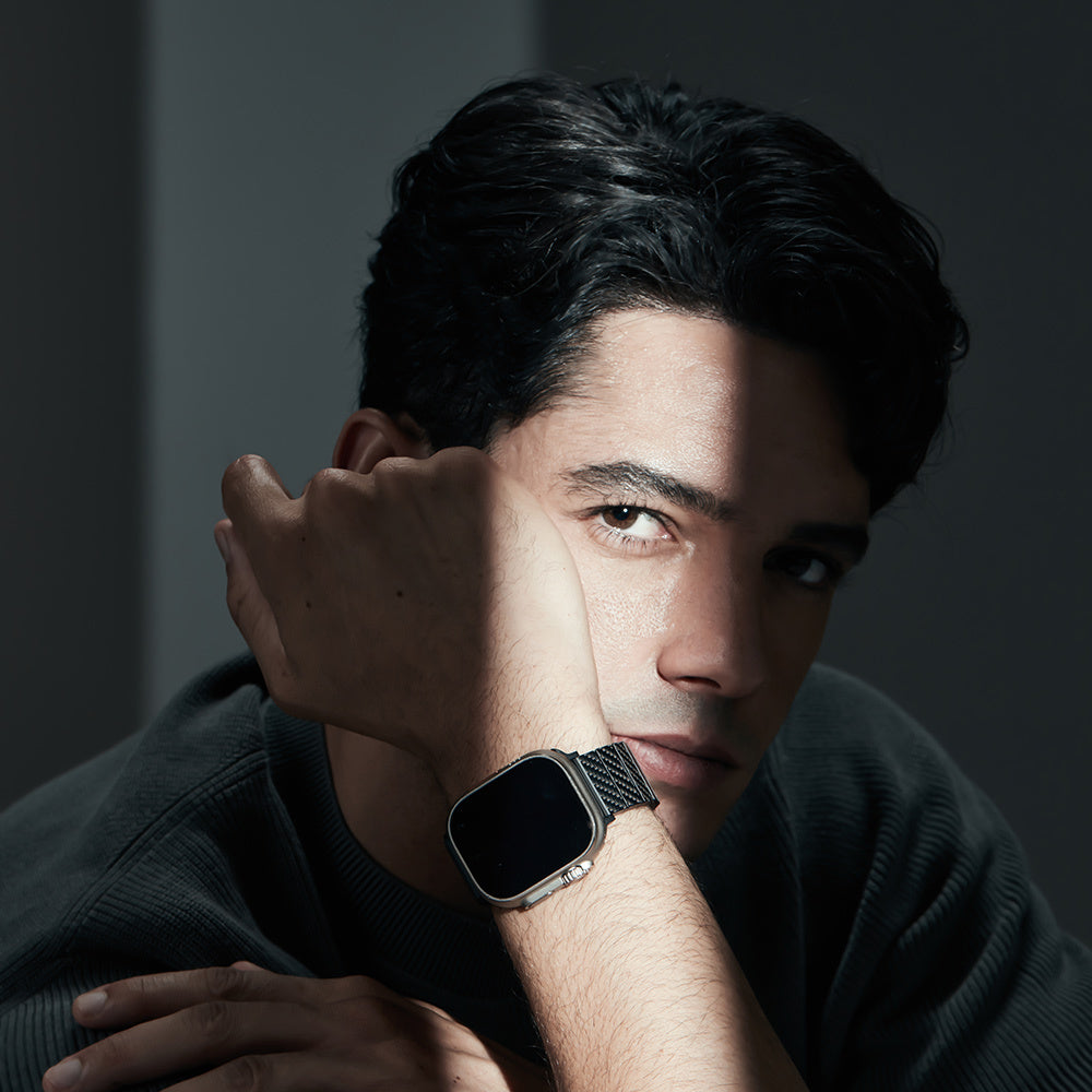 __genel|17|apple-watch-serisi-uyumlu-karbon-fiber-pitaka-modern-serisi-black-grey-twill-universal-kordon-18|Apple Watch Serisi Uyumlu Karbon Fiber Pitaka Modern Serisi Black-Grey Twill Universal Kordon