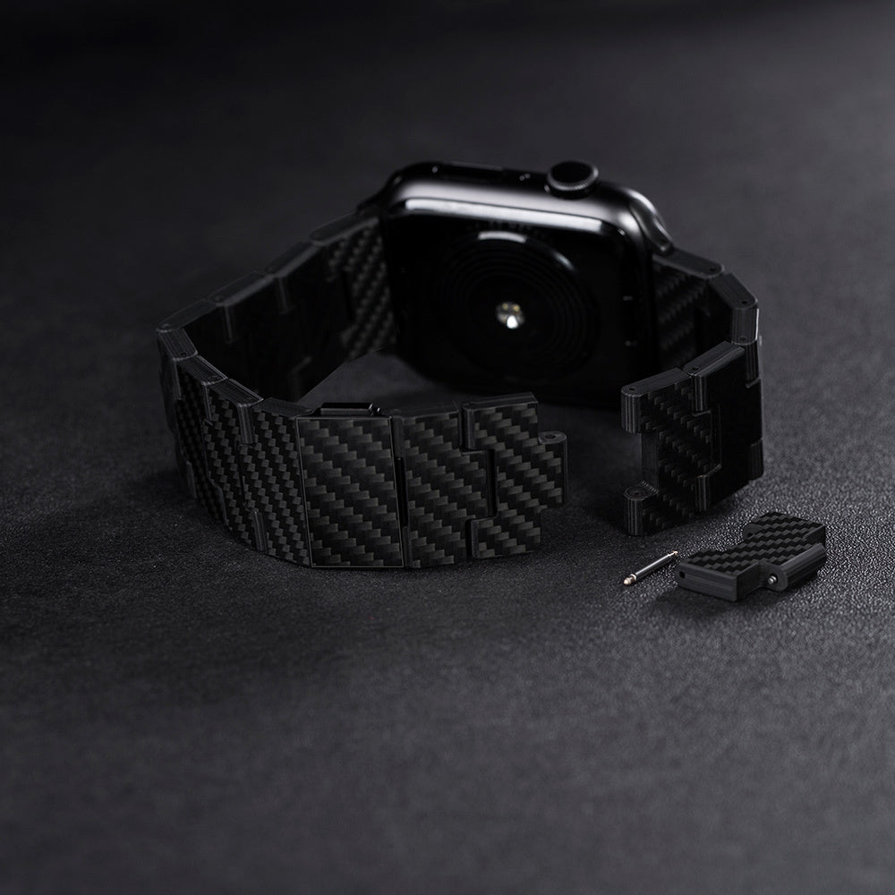 __genel|1|apple-watch-serisi-uyumlu-karbon-fiber-pitaka-retro-serisi-black-grey-twill-universal-kordon-02|Apple Watch Serisi Uyumlu Karbon Fiber Pitaka Retro Serisi Black-Grey Twill Universal Kordon