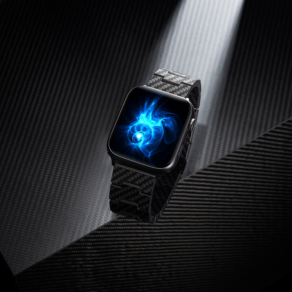 __genel|3|apple-watch-serisi-uyumlu-karbon-fiber-pitaka-retro-serisi-black-grey-twill-universal-kordon-04|Apple Watch Serisi Uyumlu Karbon Fiber Pitaka Retro Serisi Black-Grey Twill Universal Kordon