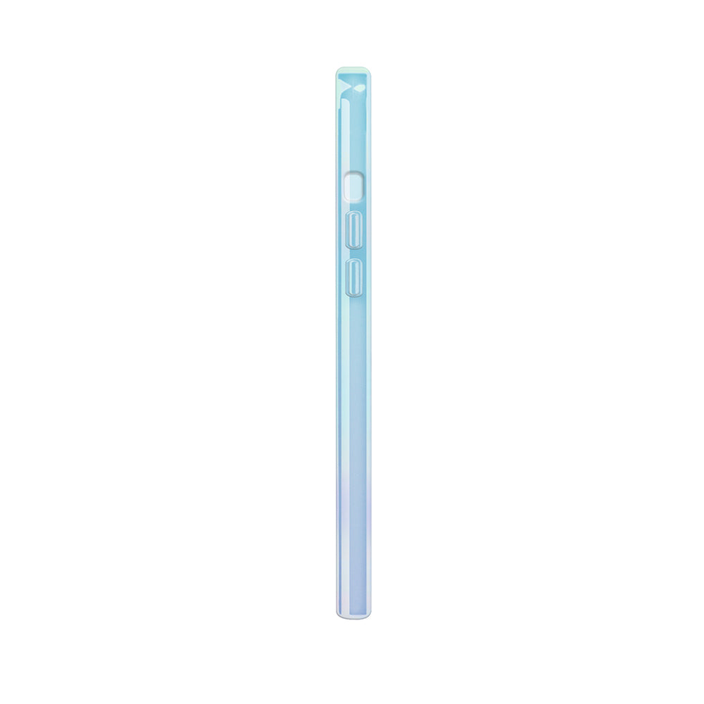 __genel|2|apple-iphone-13-kilif-skinarma-iml-baskili-holografik-kirameku-kapak-03|Apple iPhone 13 Kılıf Skinarma IML Baskılı Holografik Kirameku Kapak