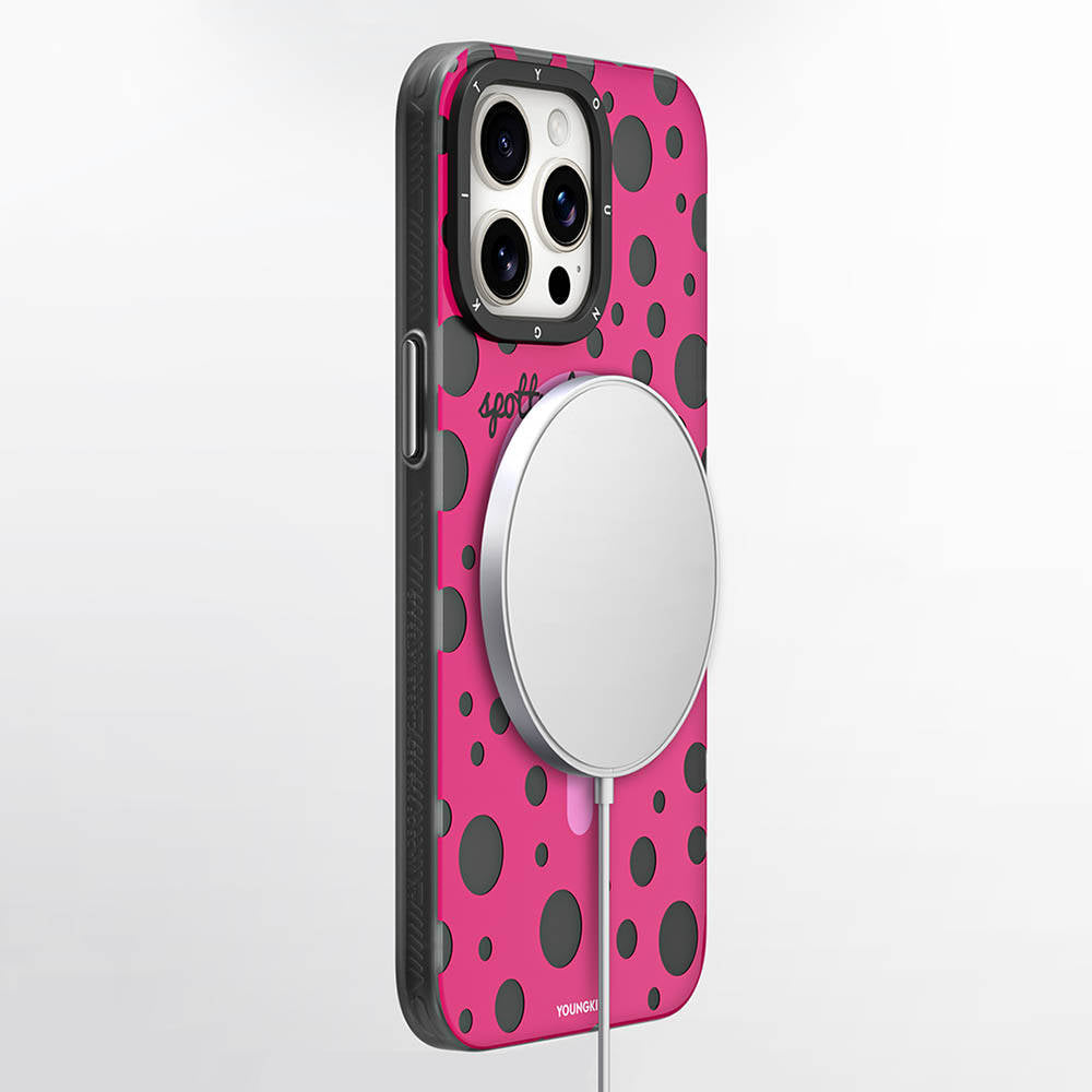 __genel|5|apple-iphone-13-pro-kilif-m-safe-sarj-ozellikli-polka-dot-desenli-youngkit-spots-serisi-kapak-06|Apple iPhone 13 Pro Kılıf MagSafe Şarj Özellikli Polka Dot Desenli Youngkit Spots Serisi Kapak