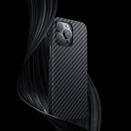 __genel|1|apple-iphone-14-pro-max-kilif-m-safe-ozellikli-karbon-fiber-benks-essential-kevlar-kapak-02|Apple iPhone 14 Pro Max Kılıf MagSafe Özellikli Karbon Fiber Benks Essential Kevlar Kapak