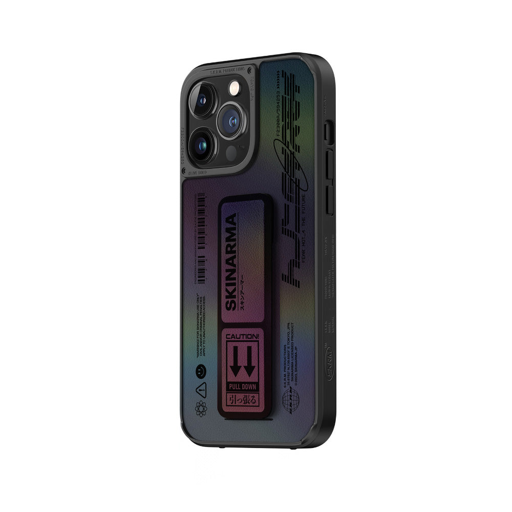 __genel|2|apple-iphone-14-pro-max-kilif-skinarma-holografik-tasarimli-standli-deri-gorunumlu-kira-kobai-kapak-03|Apple iPhone 14 Pro Max Kılıf SkinArma Holografik Tasarımlı Standlı Deri Görünümlü Kira Kobai Kapak