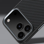 __genel|7|apple-iphone-17-pro-max-kilif-karbon-fiber-m-safe-sarj-ozellikli-benks-hybrid-armorpro-600d-kevlar-kapak-08|Apple iPhone 17 Pro Max Kılıf Karbon Fiber MagSafe Şarj Özellikli Benks Hybrid ArmorPro 600D Kevlar Kapak