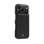 __genel|6|apple-iphone-17-pro-max-kilif-m-safe-sarj-ozellikli-benks-armorair-armorgrid-serisi-kevlar-karbon-kapak-07|Apple iPhone 17 Pro Max Kılıf MagSafe Şarj Özellikli Benks ArmorAir ArmorGrid Serisi Kevlar Karbon Kapak