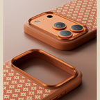 __genel|6|apple-iphone-17-pro-max-kilif-m-safe-sarj-ozellikli-benks-armorpro-armorgrid-serisi-kevlar-karbon-kapak-07|Apple iPhone 17 Pro Max Kılıf MagSafe Şarj Özellikli Benks ArmorPro ArmorGrid Serisi Kevlar Karbon Kapak