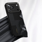 __genel|8|apple-iphone-17-pro-max-kilif-m-safe-sarj-ozellikli-karbon-fiber-benks-montage-hybrid-armorpro-kevlar-kapak-09|Apple iPhone 17 Pro Max Kılıf MagSafe Şarj Özellikli Karbon Fiber Benks Montage Hybrid ArmorPro Kevlar Kapak