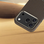 __genel|7|apple-iphone-17-pro-max-kilif-m-safe-sarj-ozellikli-karbon-fiber-tasarimli-benks-prestige-armorpro-kevlar-kapak-08|Apple iPhone 17 Pro Max Kılıf MagSafe Şarj Özellikli Karbon Fiber Tasarımlı Benks Prestige ArmorPro Kevlar Kapak