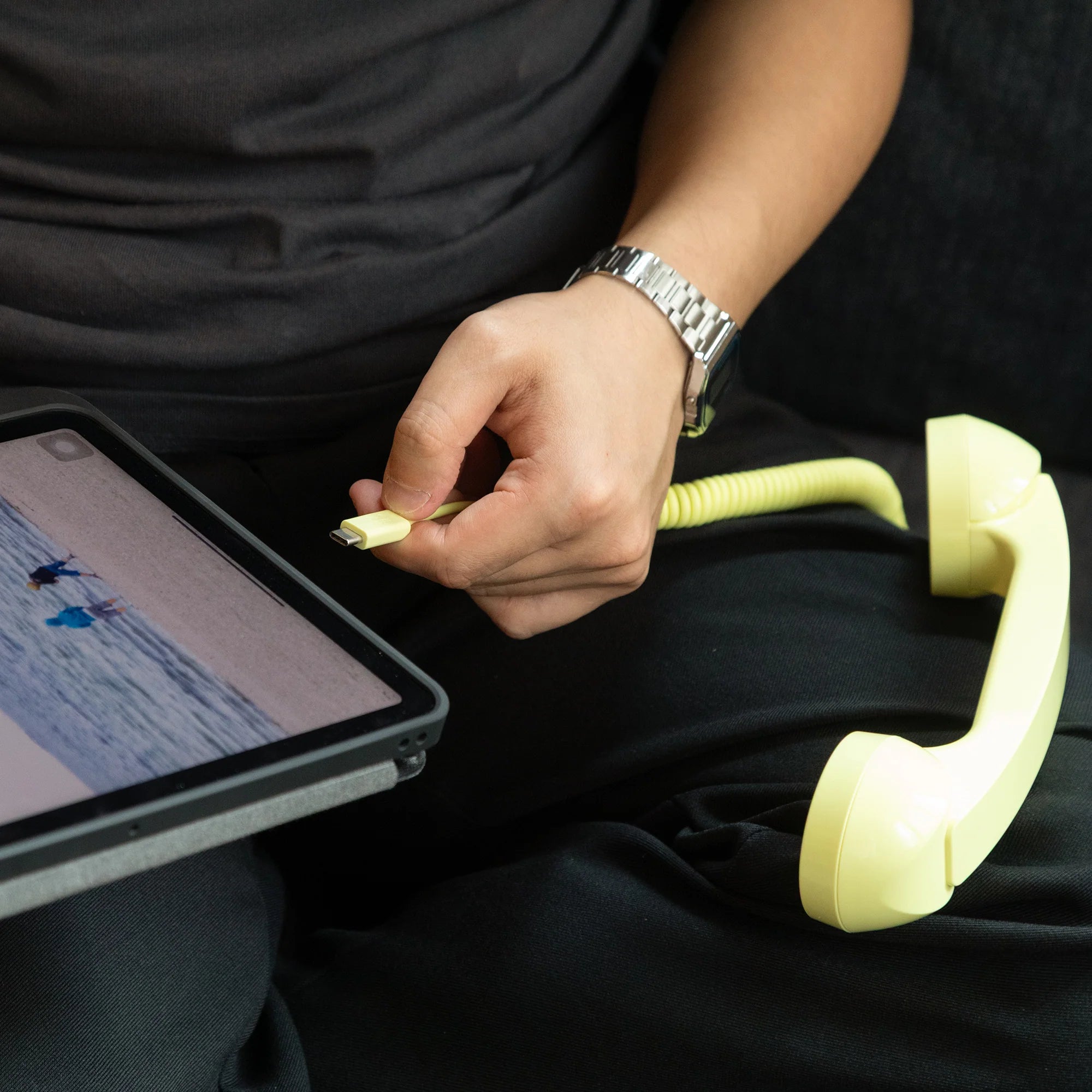 Native Union Pop Phone Retro Telefon Ahizesi - USB-C Destekli, Mikrofonlu ve Hoparlörlü (iPhone, iPad, Samsung S25, Laptop Uyumlu)