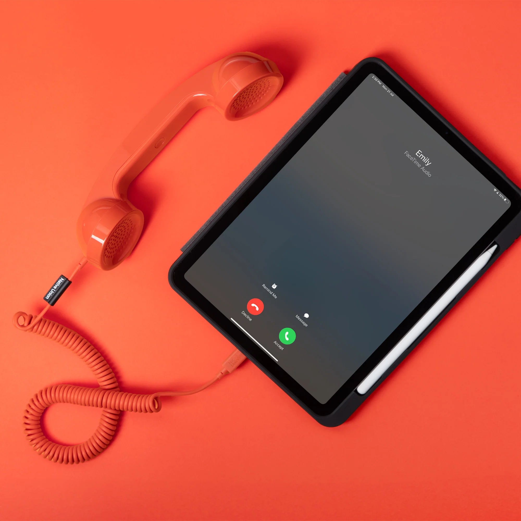 Native Union Pop Phone Retro Telefon Ahizesi - USB-C Destekli, Mikrofonlu ve Hoparlörlü (iPhone, iPad, Samsung S25, Laptop Uyumlu)